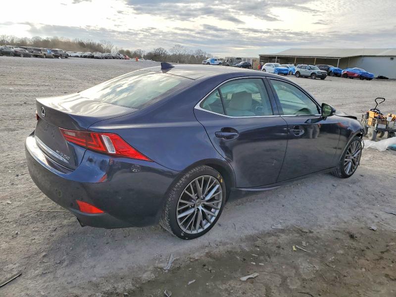 Photo 3 from auction – 2015 LEXUS IS 250 with VIN JTHCF1D23F5017821