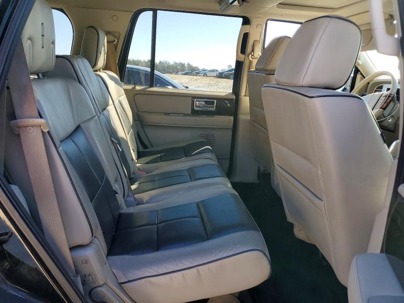 Photo 11 from auction – 2008 LINCOLN NAVIGATOR with VIN 5LMFU27578LJ07450