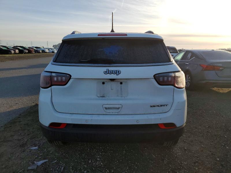 Photo 6 from auction – 2019 JEEP COMPASS with VIN 3C4NJCAB4KT615810