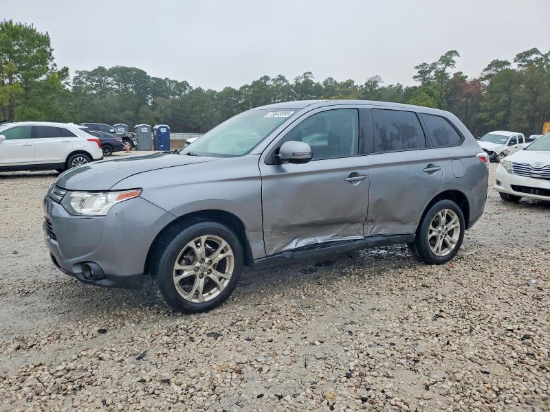 Photo 1 from auction – 2014 MITSUBISHI OUTLANDER with VIN JA4AD3A33EZ017214