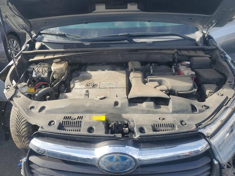 Photo 12 from auction – 2016 TOYOTA HIGHLANDER with VIN 5TDDCRFH7GS018996