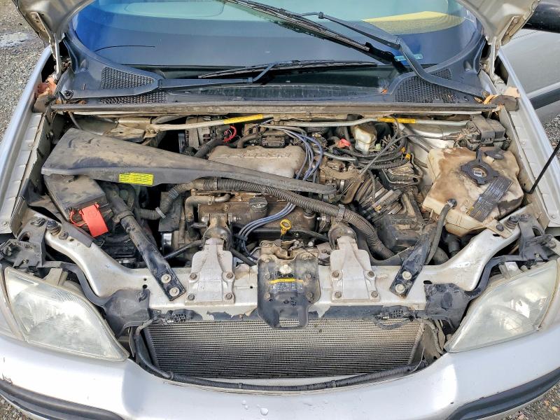 Photo 12 from auction – 2003 CHEVROLET VENTURE with VIN 1GNDX03E53D114374