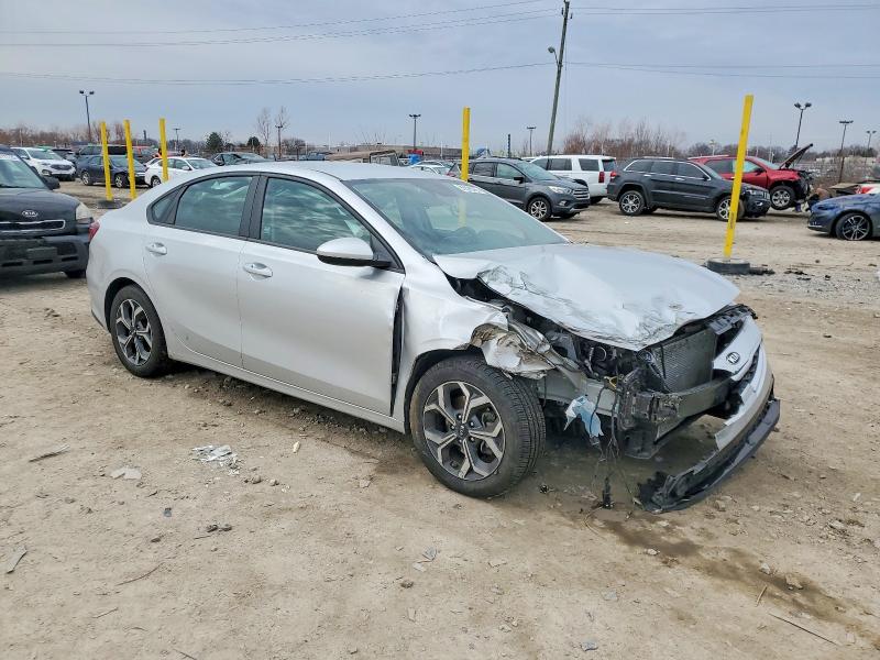 Photo 4 from auction – 2021 KIA FORTE FE with VIN 3KPF24AD7ME291073
