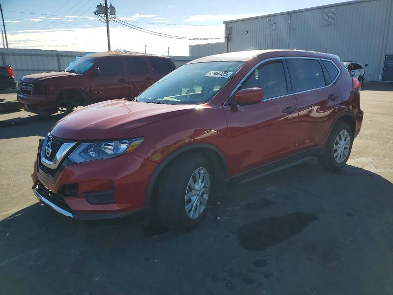 NISSAN ROGUE 2017 with VIN JN8AT2MTXHW384202 - Photo from auction