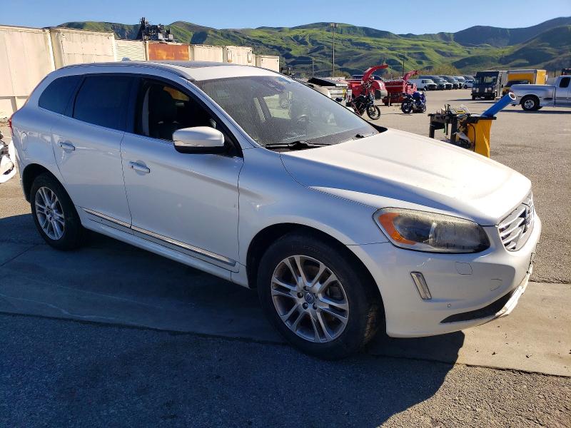 Photo 4 from auction – 2015 VOLVO XC60 with VIN YV440MDD4F2609415
