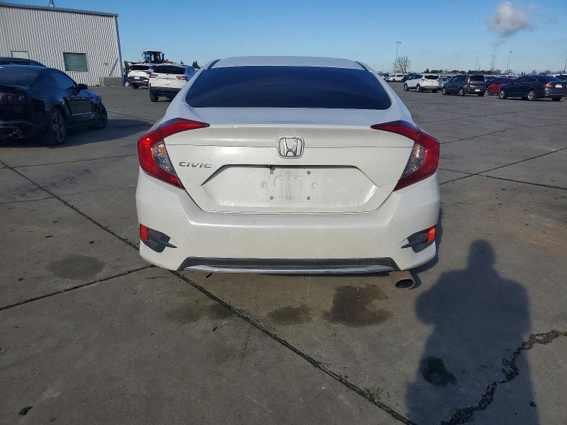 Photo 6 from auction – 2019 HONDA CIVIC with VIN 19XFC2F68KE207500