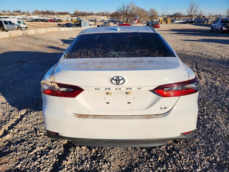 Photo 6 from auction – 2022 TOYOTA CAMRY with VIN 4T1C11AK7NU648690
