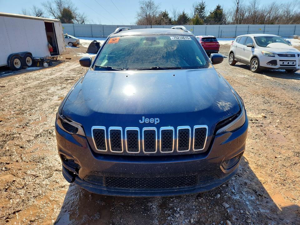 Photo 5 from auction – 2019 JEEP CHEROKEE L with VIN 1C4PJLLB2KD428688