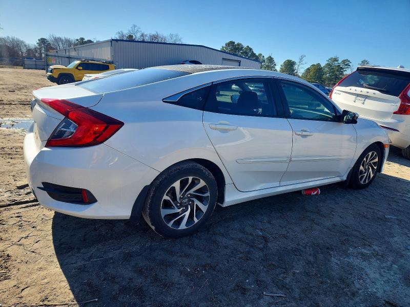 Photo 3 from auction – 2016 HONDA CIVIC with VIN 19XFC2F77GE071523