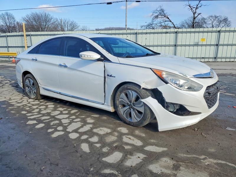 صورة رقم 4 من المزاد - 2013 HYUNDAI SONATA HYB مع VIN KMHEC4A49DA098480