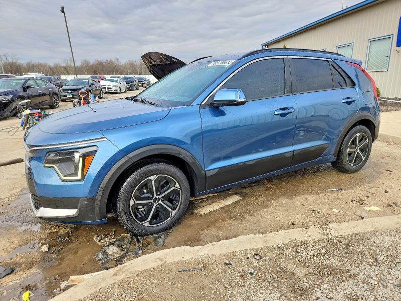 KIA NIRO EX 2023 with VIN KNDCR3LE2P5103221 - Photo from auction