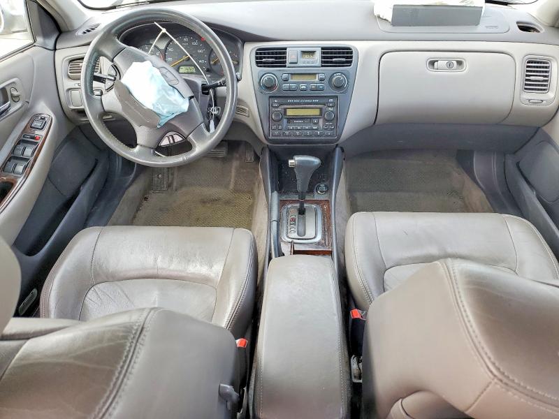 Photo 8 from auction – 2002 HONDA ACCORD with VIN 1HGCG16512A076469