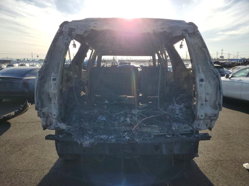 Photo 6 from auction – 2016 CHEVROLET SUBURBAN C with VIN 1GNSCGKC7GR450502