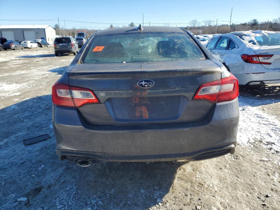 Photo 6 from auction – 2018 SUBARU LEGACY with VIN 4S3BNAC6XJ3028579