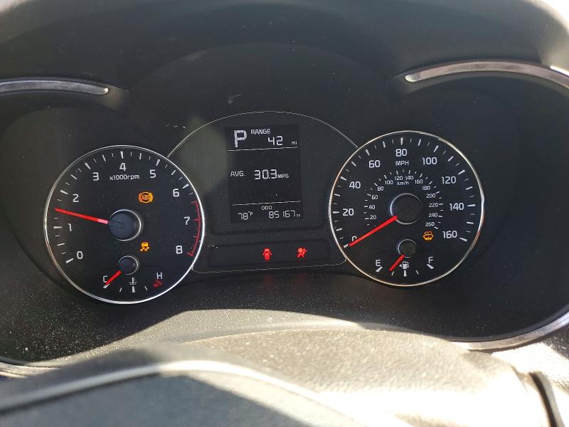 Photo 9 from auction – 2018 KIA FORTE with VIN 3KPFK4A72JE230624
