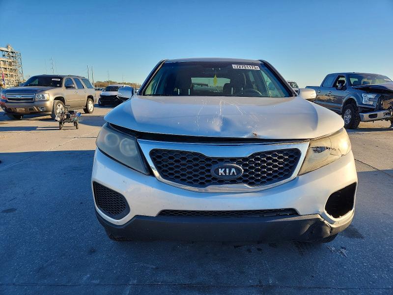 Photo 5 from auction – 2012 KIA SORENTO BA with VIN 5XYKTCA68CG306267