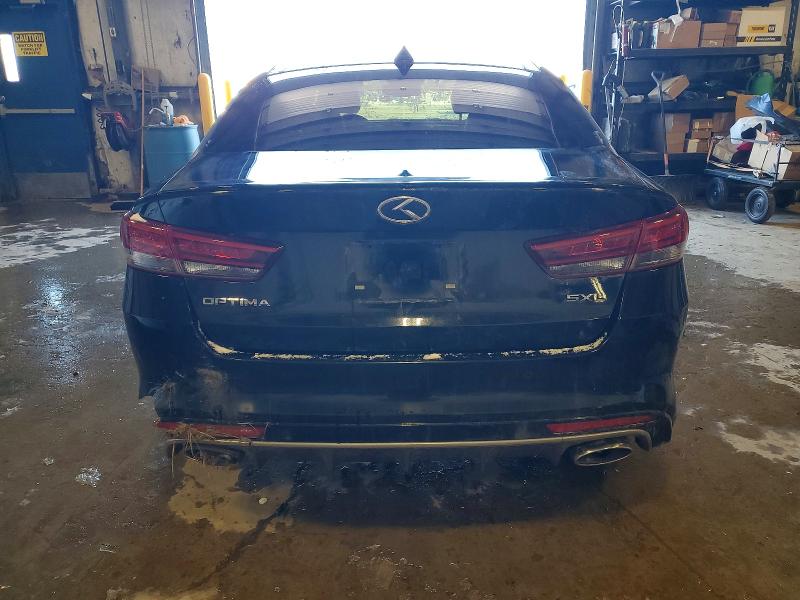Photo 6 from auction – 2018 KIA OPTIMA SXL with VIN 5XXGV4L28JG250056