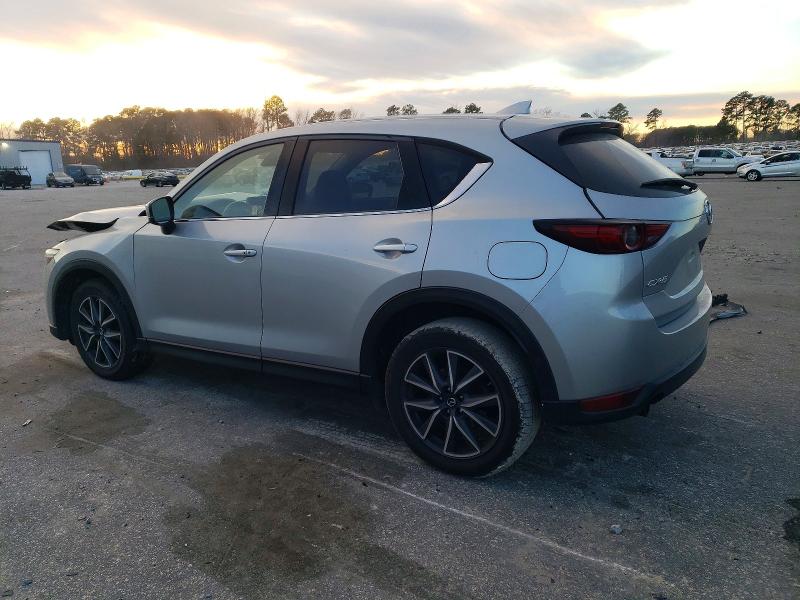 Photo 2 from auction – 2018 MAZDA CX-5 GRAND with VIN JM3KFADMXJ0304584