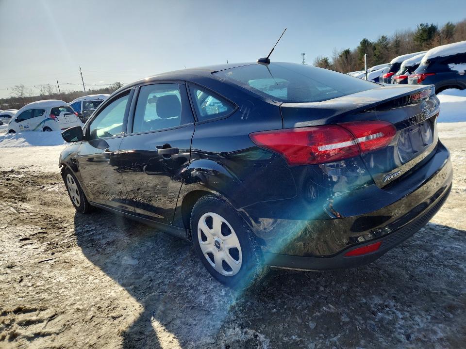 Photo 2 from auction – 2017 FORD FOCUS S with VIN 1FADP3E25HL207606
