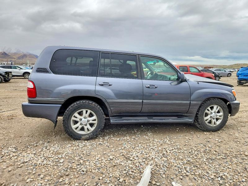 Photo 3 from auction – 2005 LEXUS LX 470 with VIN JTJHT00W253551872