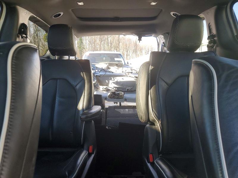 Photo 10 from auction – 2020 CHRYSLER PACIFICA H with VIN 2C4RC1N71LR267474