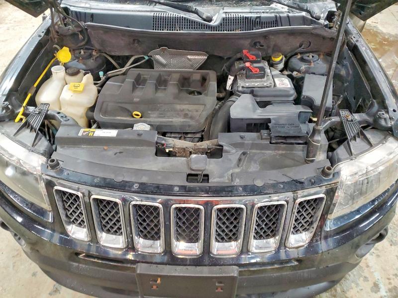 Photo 12 from auction – 2017 JEEP COMPASS with VIN 1C4NJDEB2HD170014