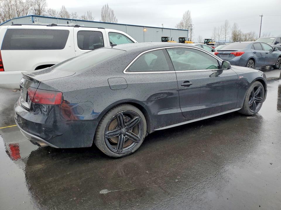 Photo 3 from auction – 2013 AUDI S5 with VIN WAUCGAFR5DA031133