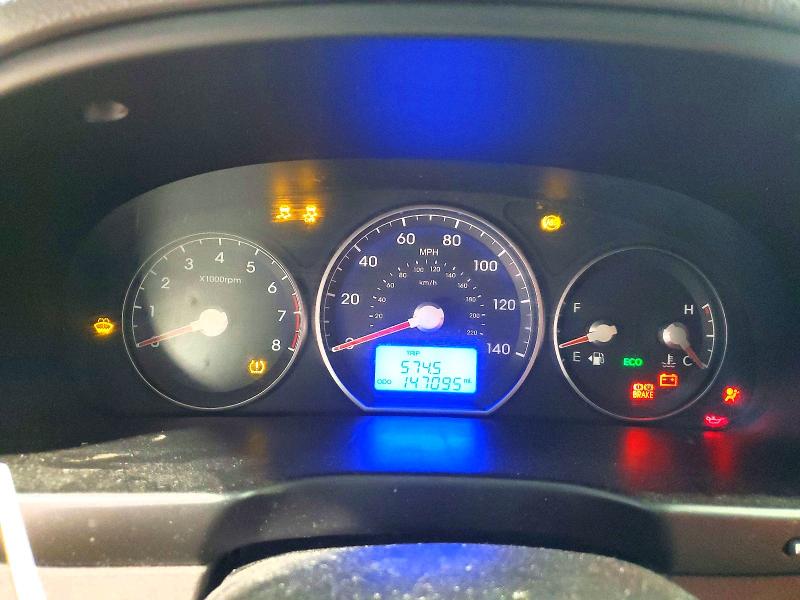 Photo 9 from auction – 2010 HYUNDAI SANTA FE with VIN 5NMSG3AB5AH379049