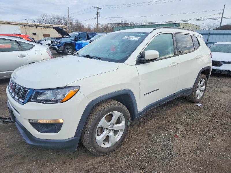JEEP COMPASS LA 2018 with VIN 3C4NJDBB6JT454072 - Photo from auction
