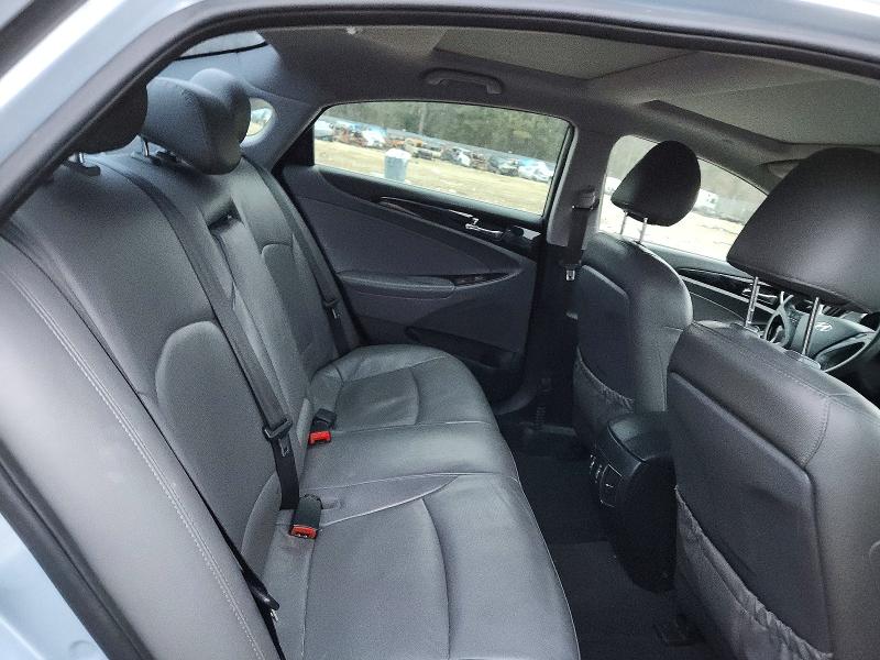 Photo 10 from auction – 2012 HYUNDAI SONATA SE with VIN 5NPEC4AC2CH358429