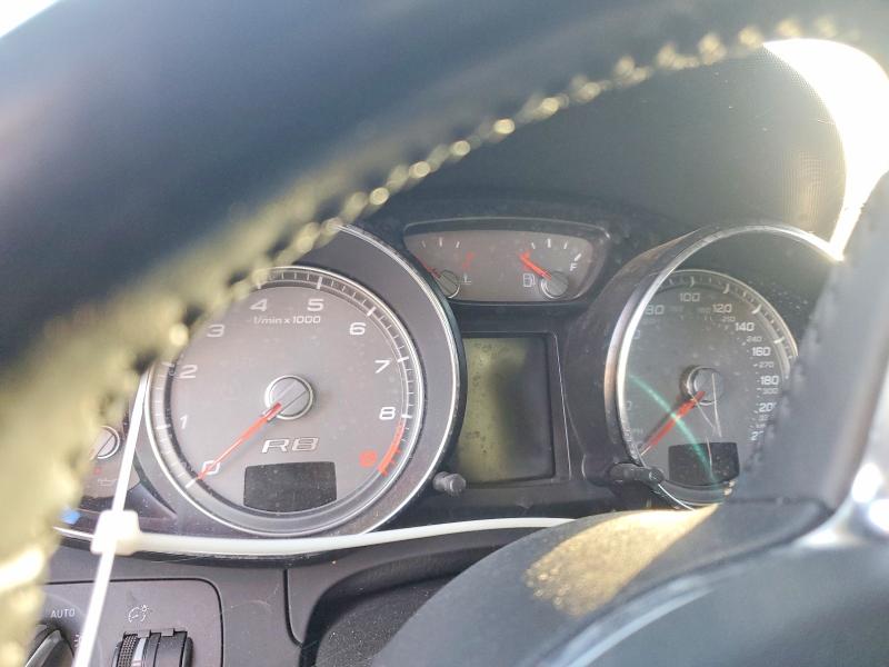 Photo 9 from auction – 2011 AUDI R8 4.2 QUA with VIN WUADUAFG0BN002274