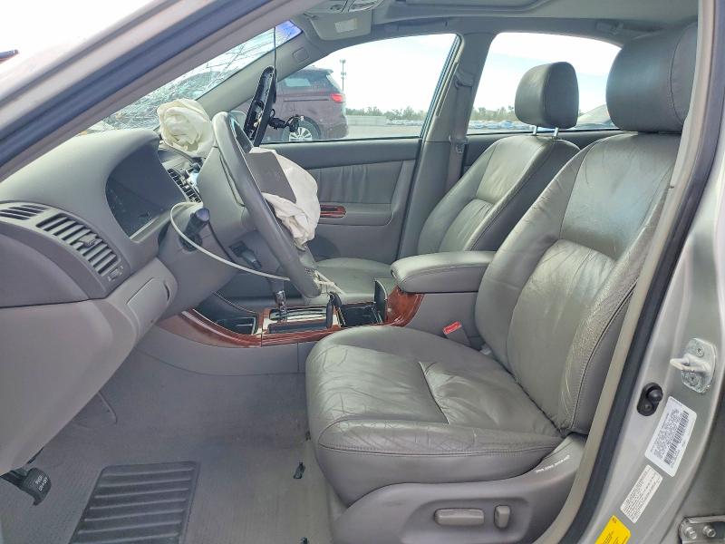 Photo 7 from auction – 2002 TOYOTA CAMRY LE with VIN 4T1BF30K92U515919