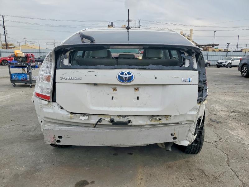 Photo 6 from auction – 2010 TOYOTA PRIUS with VIN JTDKN3DUXA0141068