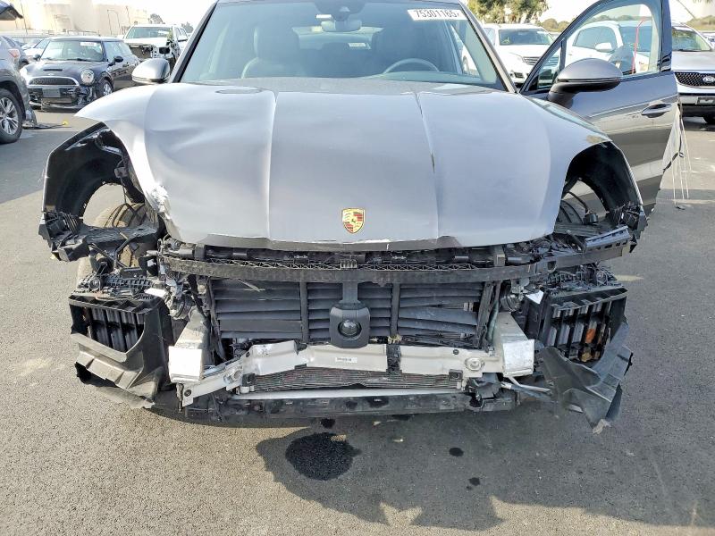 Photo 12 from auction – 2024 PORSCHE CAYENNE with VIN WP1AA2AY9RDA09740