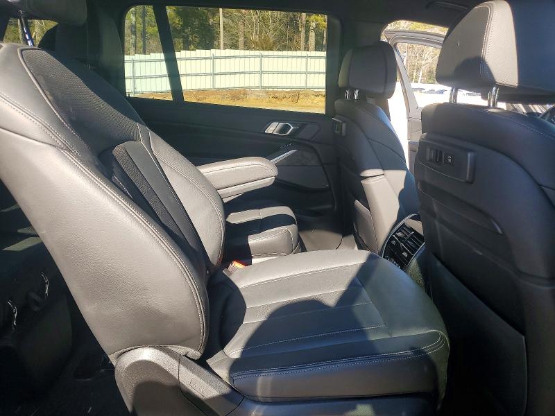 Photo 10 from auction – 2019 BMW X7 with VIN 5UXCX4C55KLS39289