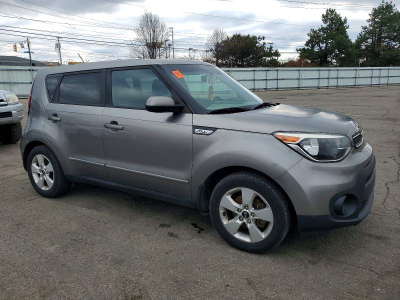 Photo 4 from auction – 2017 KIA SOUL with VIN KNDJN2A28H7461497
