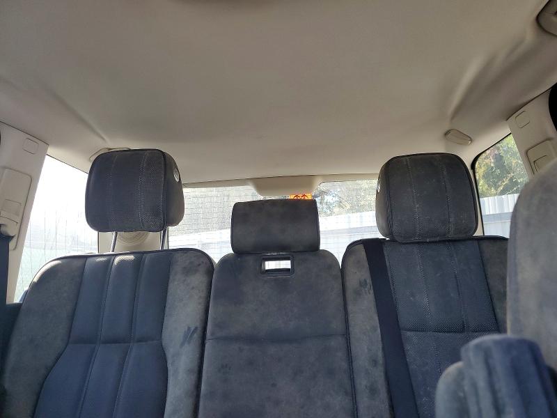 Photo 10 from auction – 2011 LAND ROVER RANGE ROVE with VIN SALMF1D4XBA344413
