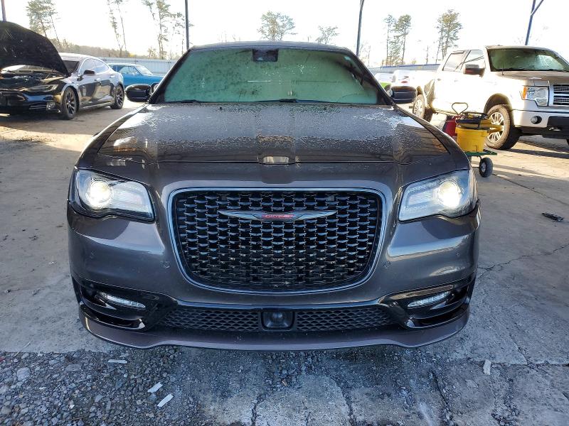Photo 5 from auction – 2023 CHRYSLER 300 with VIN 2C3CCABT1PH676811