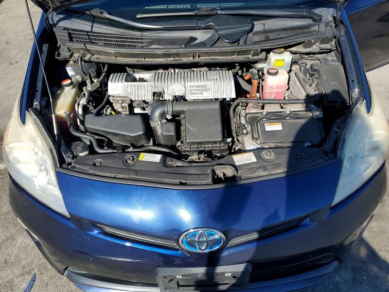 Photo 11 from auction – 2015 TOYOTA PRIUS with VIN JTDKN3DU2F0472802