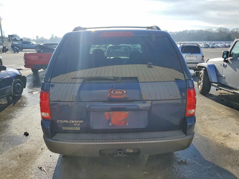 Photo 6 from auction – 2004 FORD EXPLORER X with VIN 1FMZU73E14UC09897