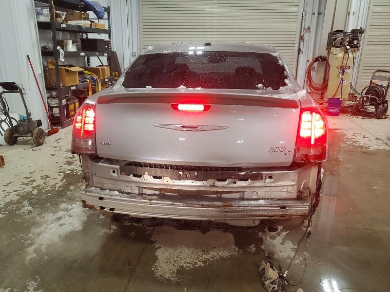Photo 6 from auction – 2011 CHRYSLER 300C with VIN 2C3CK6CT3BH569105