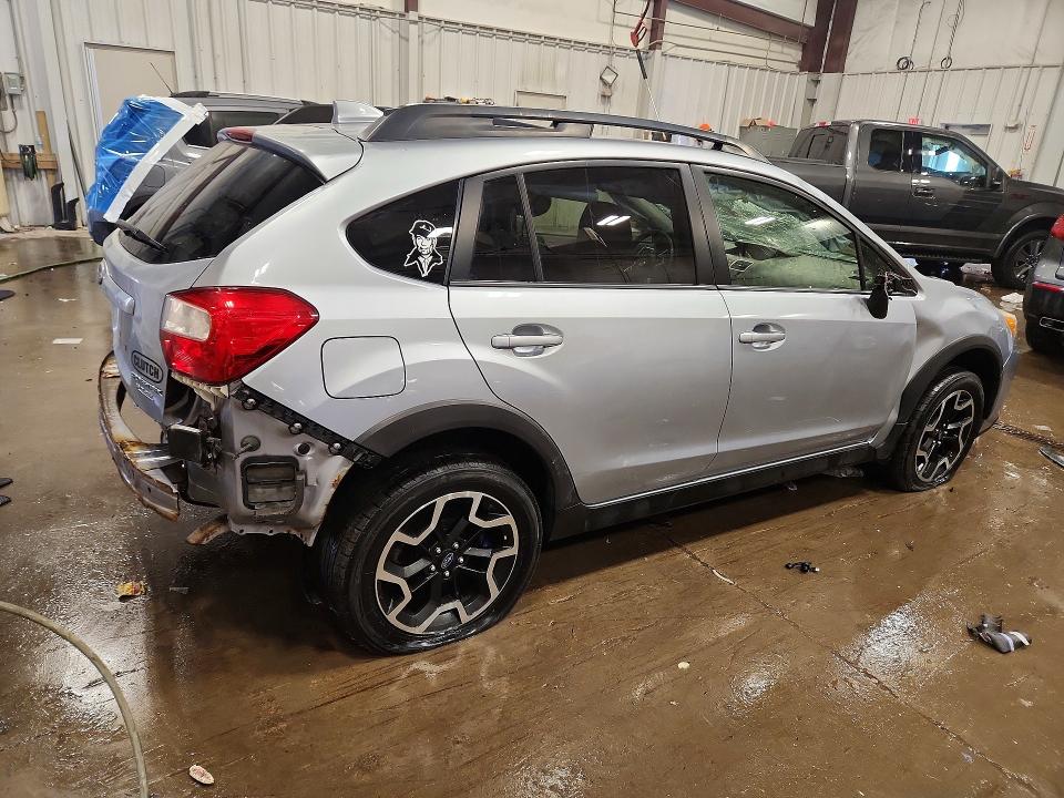 Photo 3 from auction – 2016 SUBARU CROSSTREK with VIN JF2GPAKC4GH224277