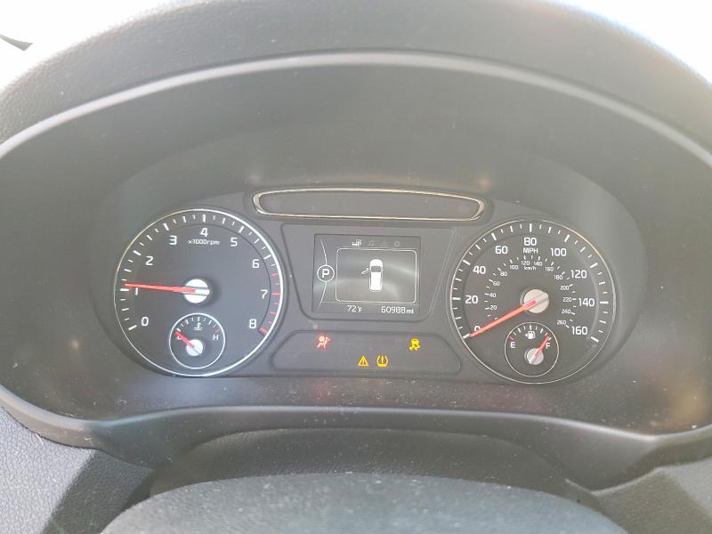 Photo 9 from auction – 2017 KIA SORENTO with VIN 5XYPH4A16HG274833
