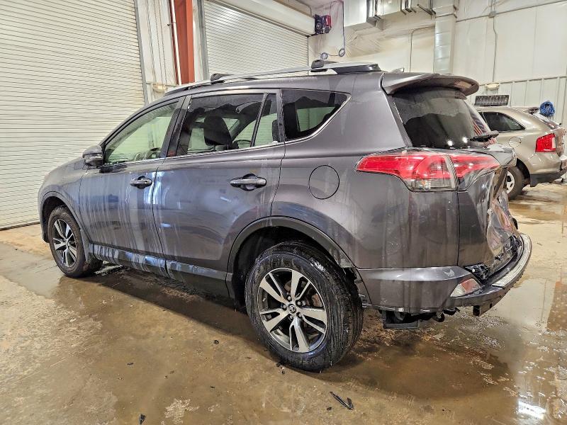 Photo 2 from auction – 2017 TOYOTA RAV4 with VIN JTMRFREV0HJ168774