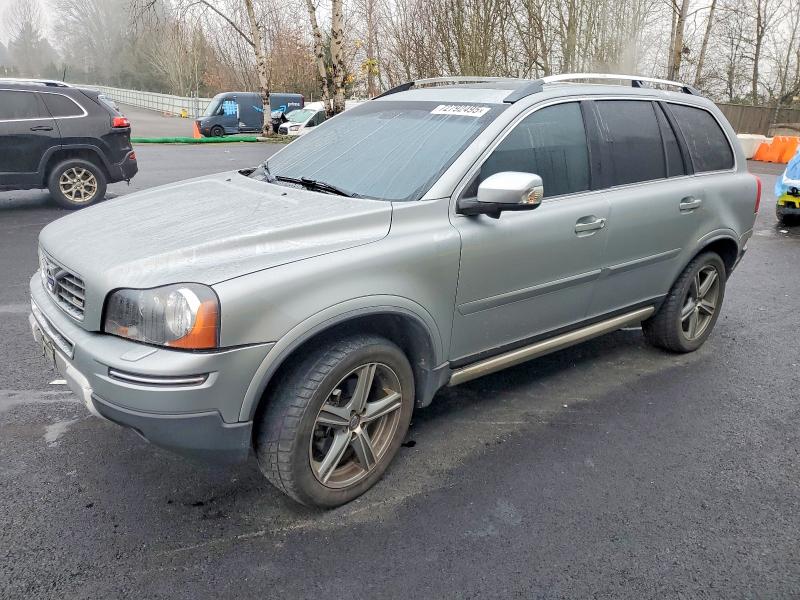 VOLVO XC90 2010 with VIN YV4982CT6A1556372 - Photo from auction