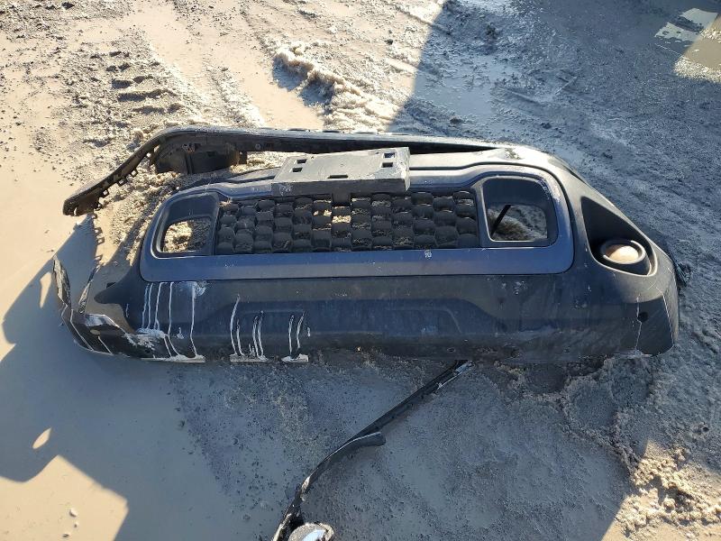 Photo 13 from auction – 2016 JEEP RENEGADE with VIN ZACCJBCT8GPE35235