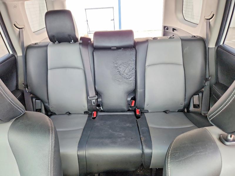 Photo 10 from auction – 2015 TOYOTA 4RUNNER SR with VIN JTEZU5JR8F5085618