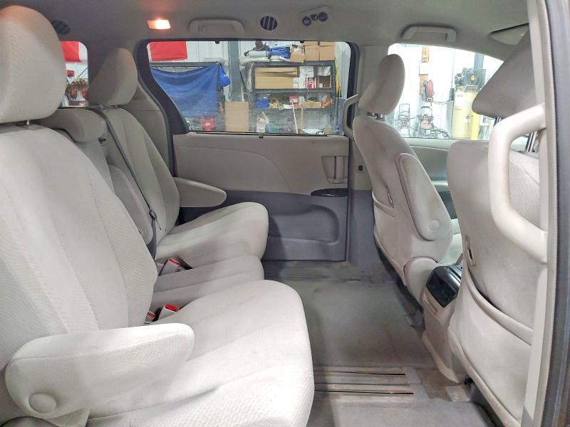 Photo 11 from auction – 2012 TOYOTA SIENNA LE with VIN 5TDKK3DC6CS212914