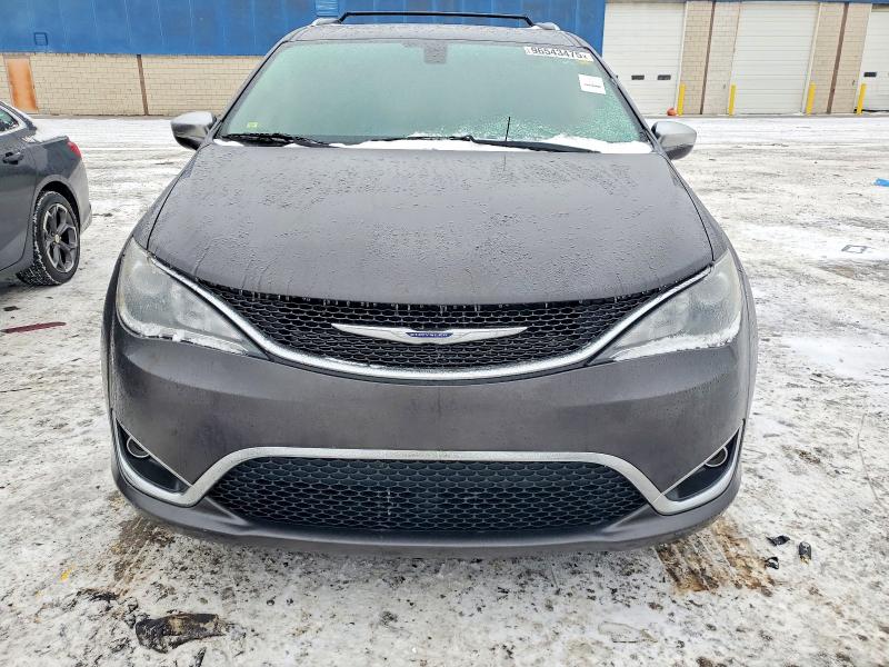 Photo 5 from auction – 2019 CHRYSLER PACIFICA L with VIN 2C4RC1GG2KR721470