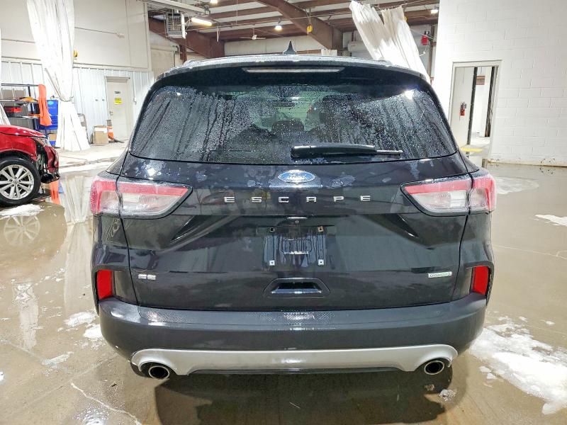 Photo 6 from auction – 2020 FORD ESCAPE with VIN 1FMCU0G69LUA97493